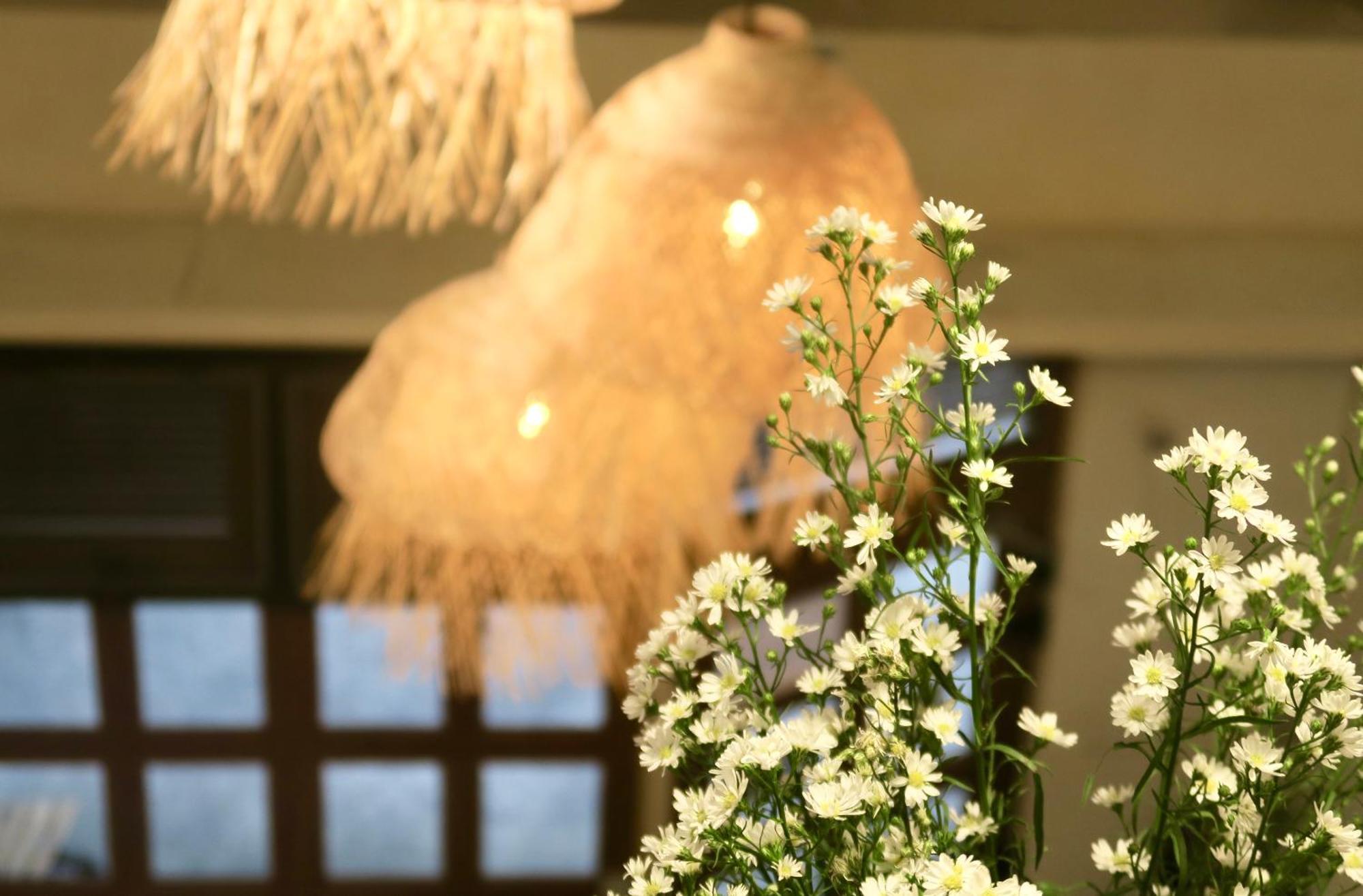 Les Fleurs Bangkok Hostel Buitenkant foto